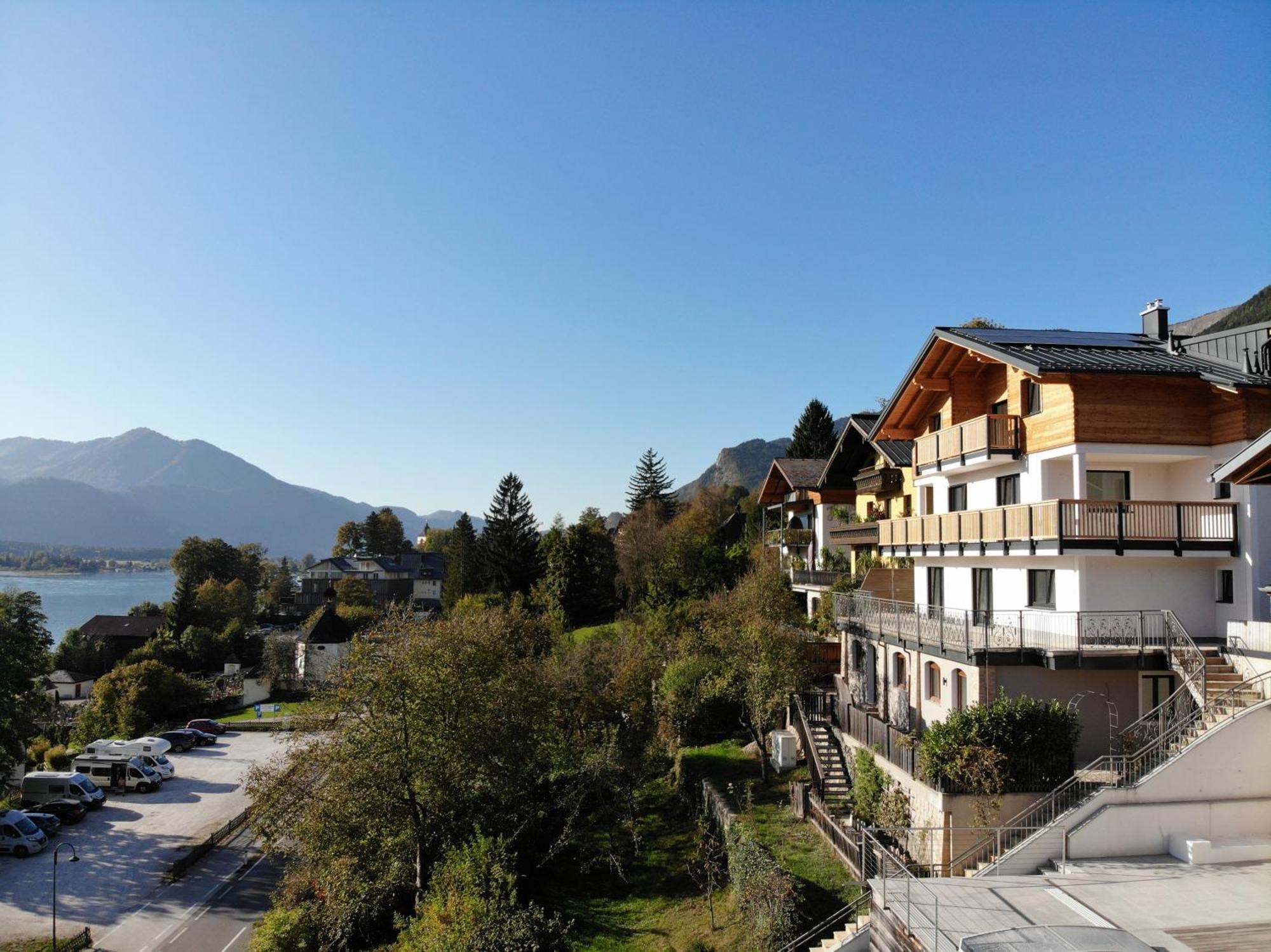 Haus Alpenblick Apartment *